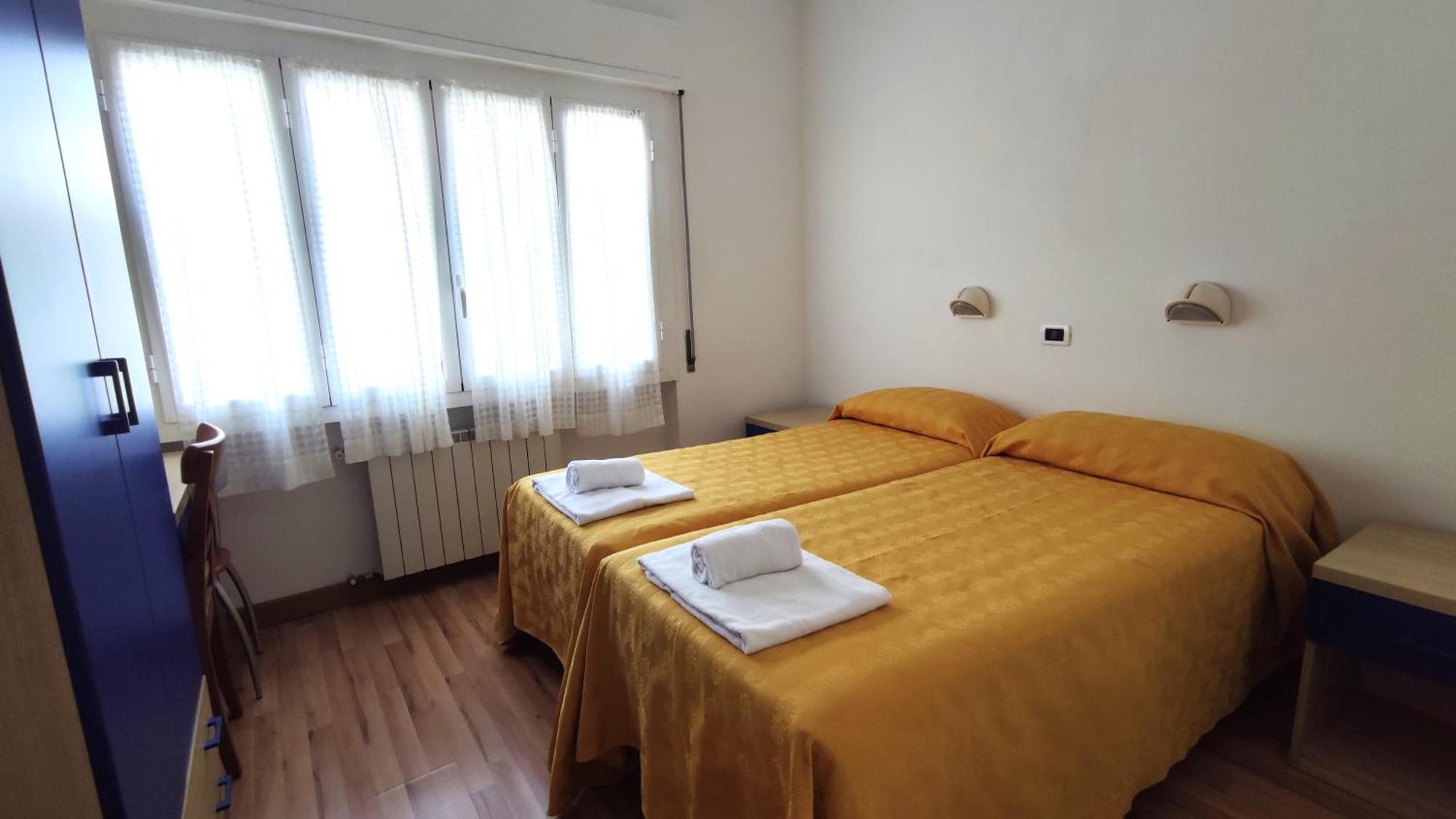 Casa Vacanze Valdese Vallecrosia Camera foto