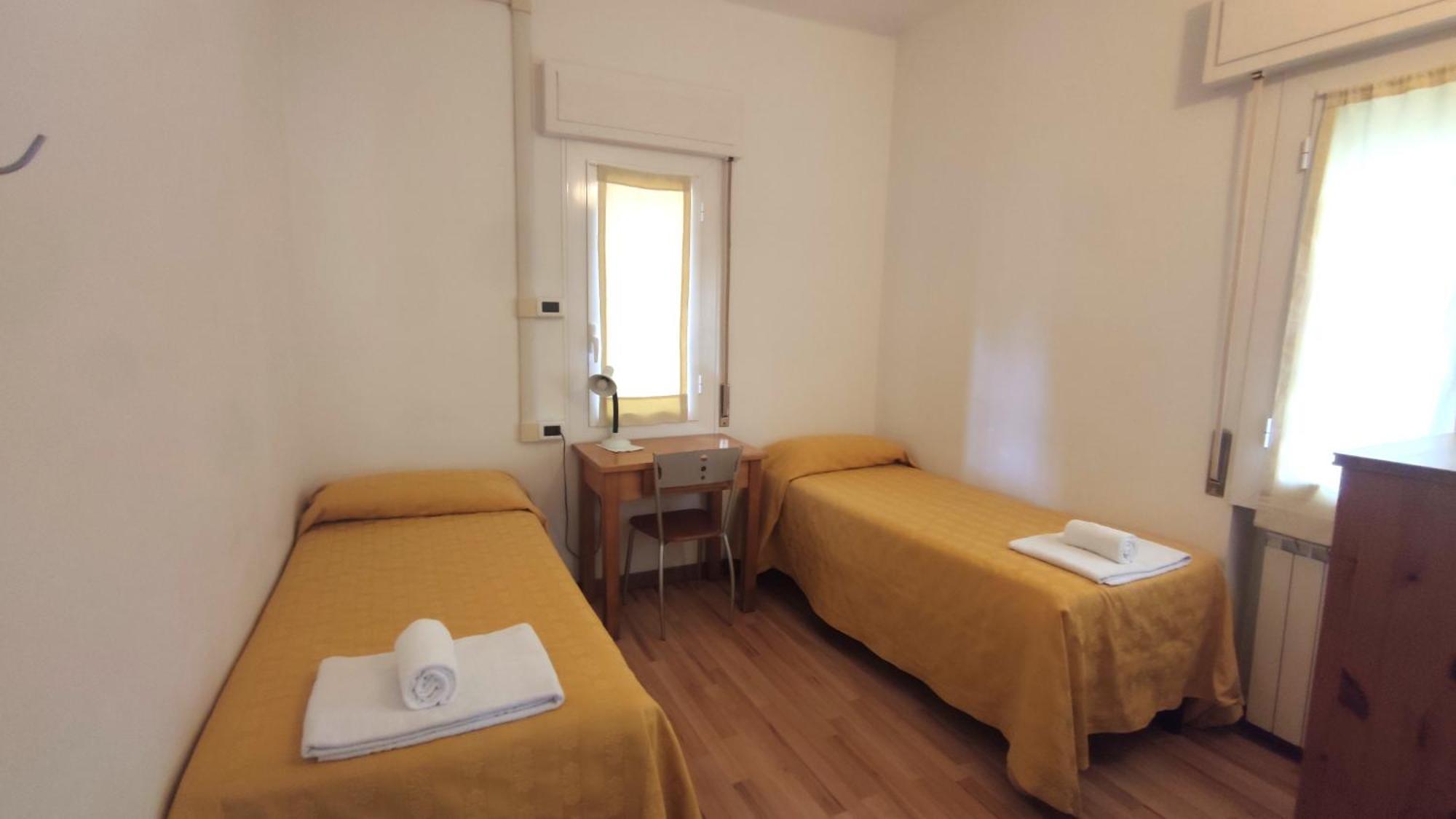 Casa Vacanze Valdese Vallecrosia Camera foto