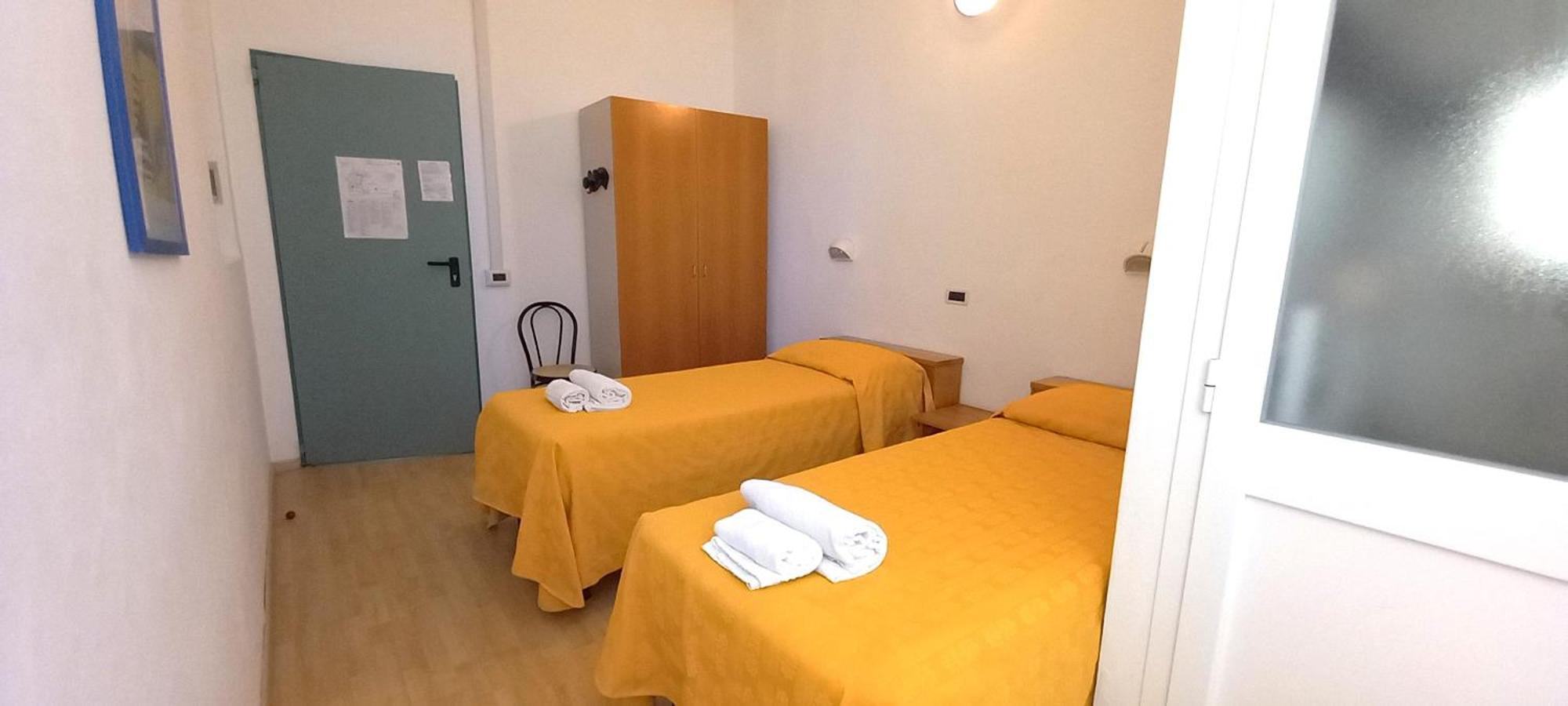 Casa Vacanze Valdese Vallecrosia Camera foto
