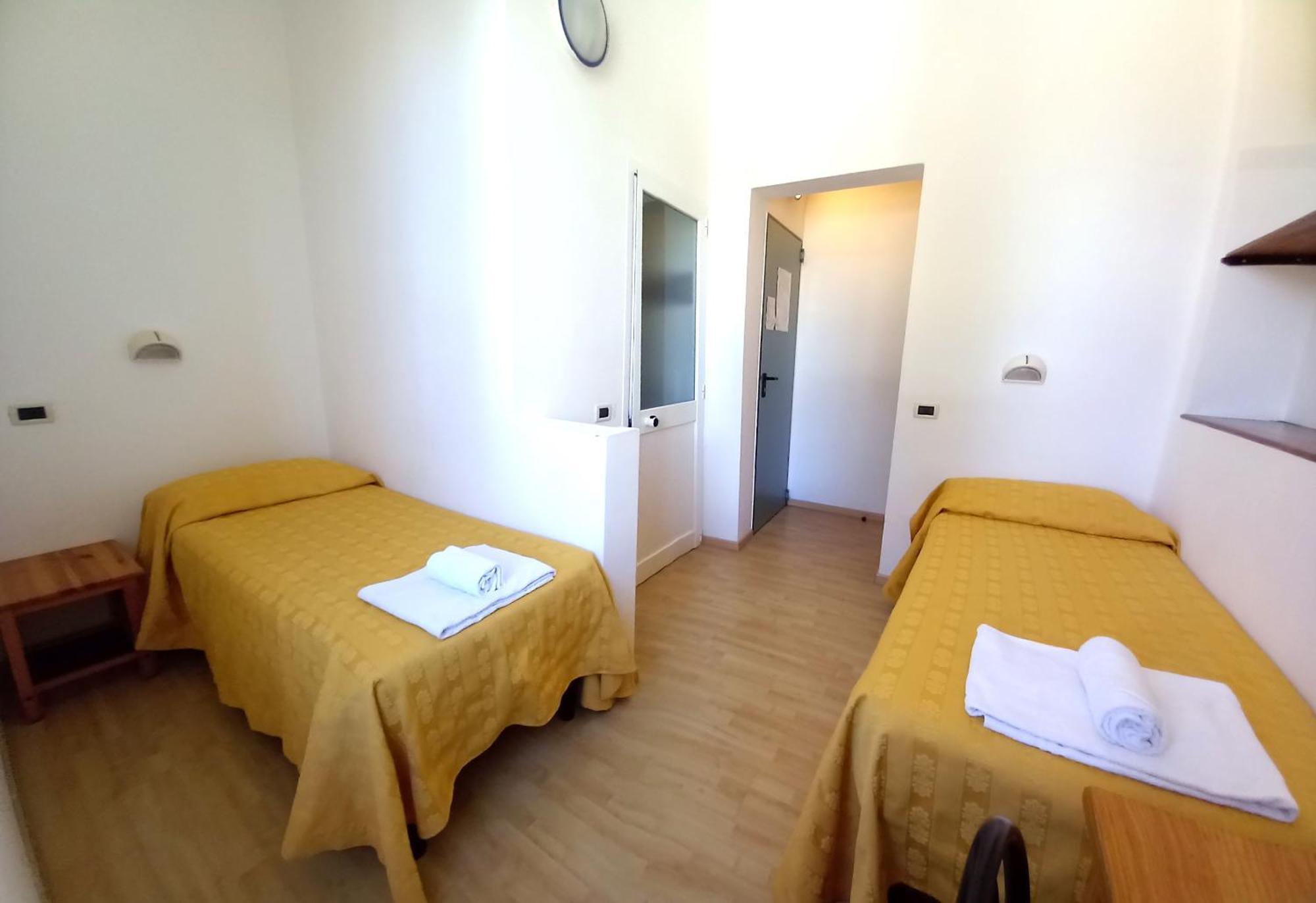 Casa Vacanze Valdese Vallecrosia Camera foto