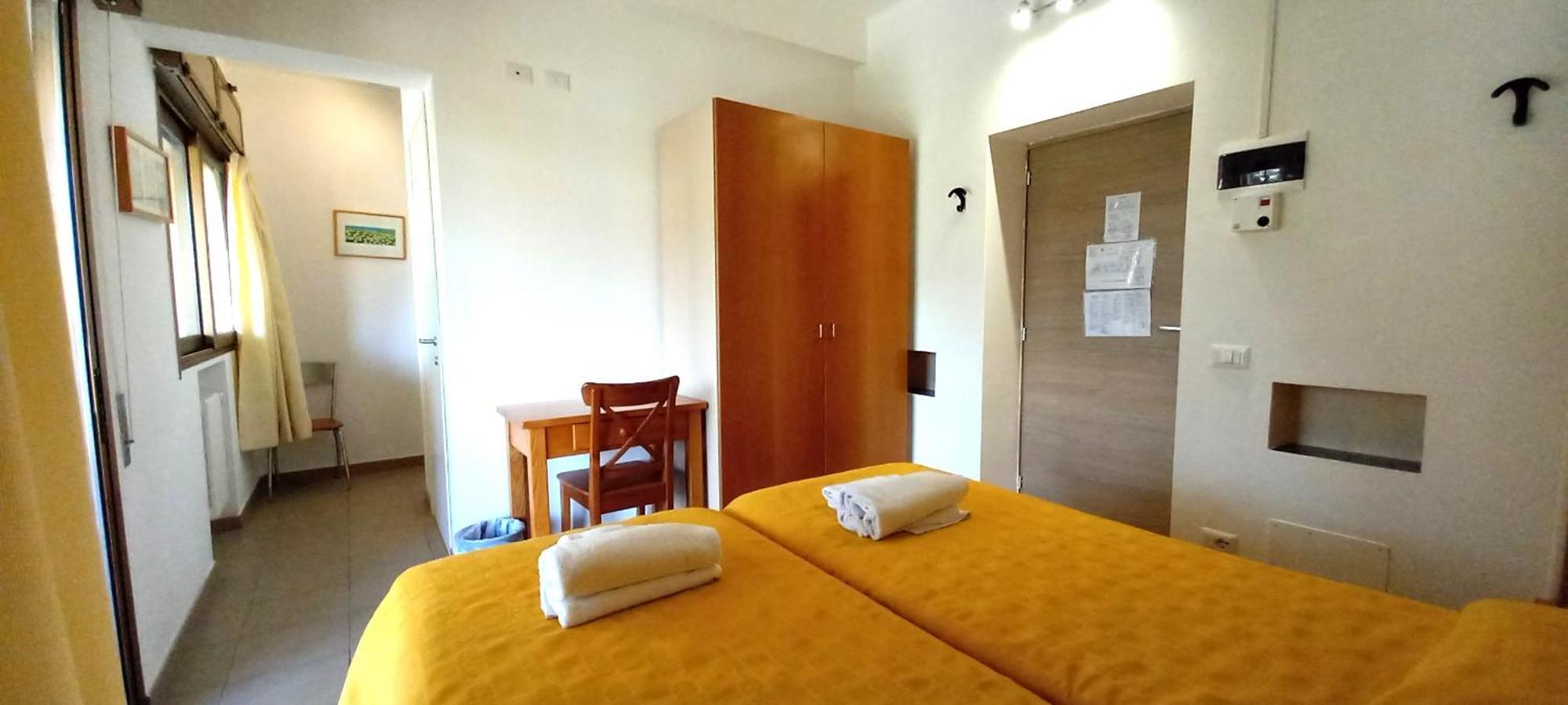 Casa Vacanze Valdese Vallecrosia Camera foto